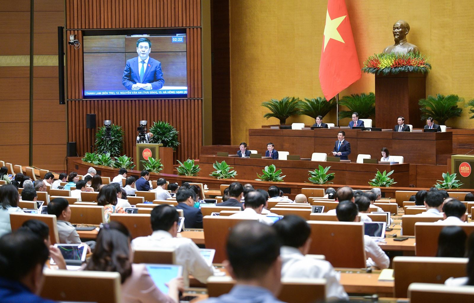 Bộ trưởng Nguyễn Hồng Diên: ngành công thương đã đóng góp quan trọng vào sự phát triển kinh tế của đất nước